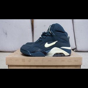 Nike Air Force 180 Mid